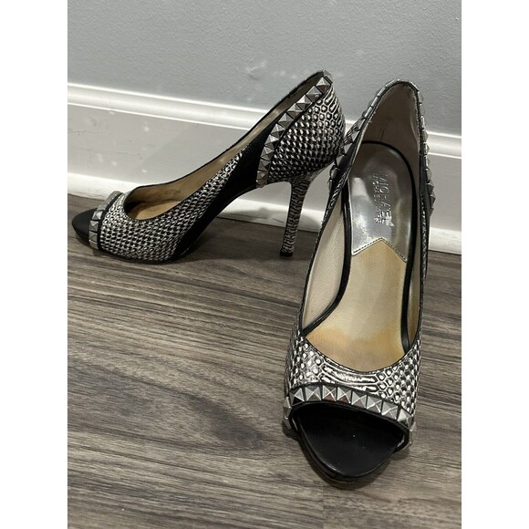 Michael Kors ELLA PEEP‎ Toe Black White Silver Studded Leather Heel Shoe Sz 9 - Picture 2 of 8